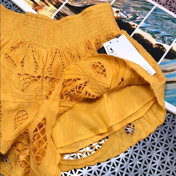 🔥 RIP CURL SEA VIEW SHORTS 🔥 - Picture 5 of 7